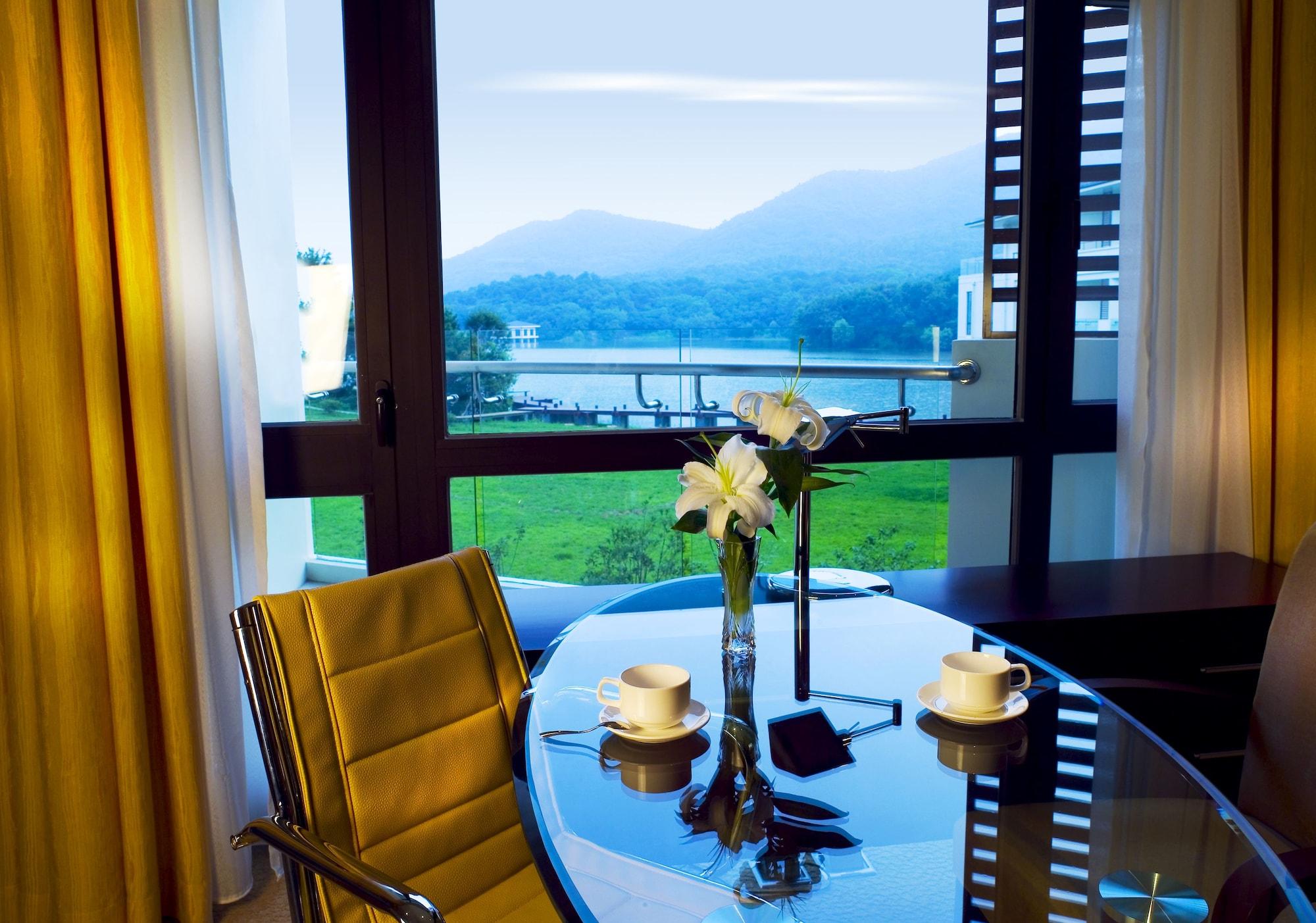 The Purple Palace - Jinling Hotels & Resorts Nanking Buitenkant foto